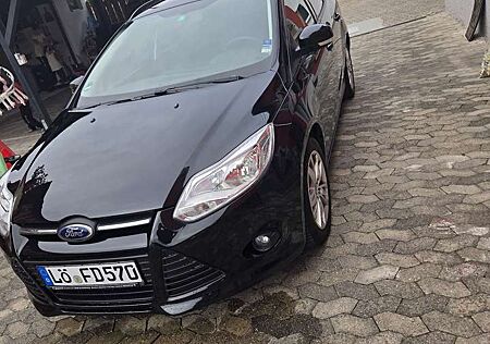 Ford Focus Turnier 1.0 EcoBoost Start-Stopp-System SYNC Editi