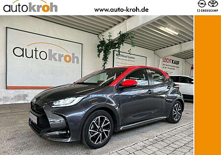 Toyota Yaris Hybrid Tokyo Spirit PDC Kamera