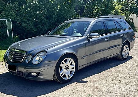 Mercedes-Benz E 280 E 280 T CDI 4MATIC Classic - NAVI SHZ elektrische Heckklappe