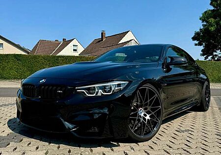 BMW M4 Coupe.Comp.DriversP. LHZ, Kamera,H/K,Garantie,Voll