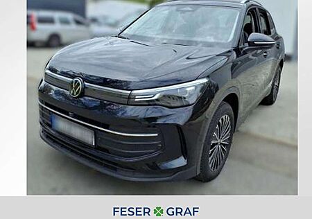 VW Tiguan Volkswagen Life 2.0 TDI 110kW DSG AHK Navi RearView