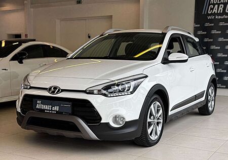 Hyundai i20 Active blue Trend