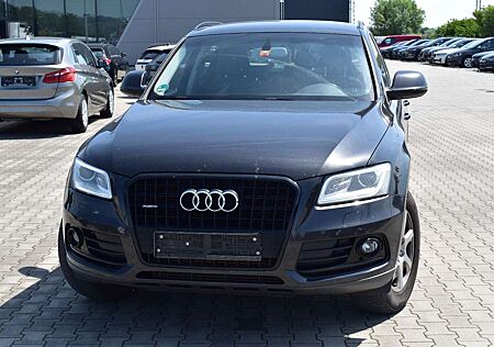 Audi Q5 2.0TDI Quattro Bi-Xenon~Navi3D~AHK~Keyless