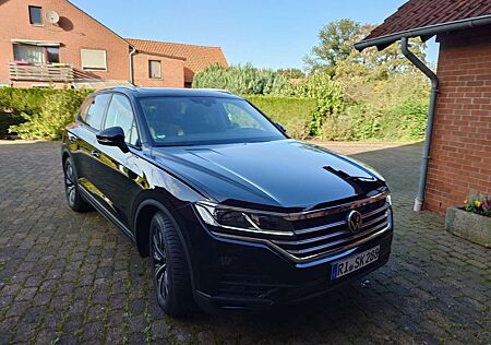 VW Touareg Volkswagen 3.0 V6 TDI 4Motion DPF Aut.