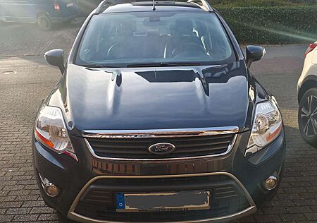 Ford Kuga 2.0 TDCi 2x4 Titanium
