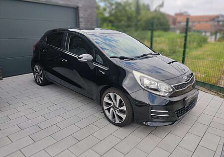 Kia Rio 1.4 CRDI Platinum Edition