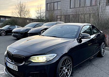 BMW 235 M235i Coupe