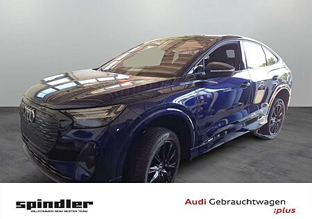 Audi Q4 e-tron S-Line 50 quattro/ Pano, AHK