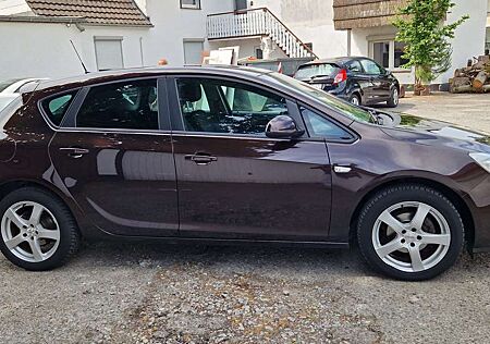Opel Astra Design Edition