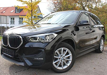 BMW X1 xDrive20d Aut. NaviPlus Kamera AHK HeadUp 1.Hand