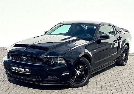 Ford Mustang Coupe 3.7 V6 /KLIMA/NAVI/LEDER/PDC/