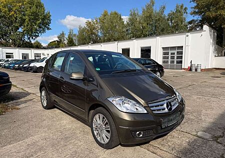 Mercedes-Benz A 160 Elegance, TÜV, Service, Garantie