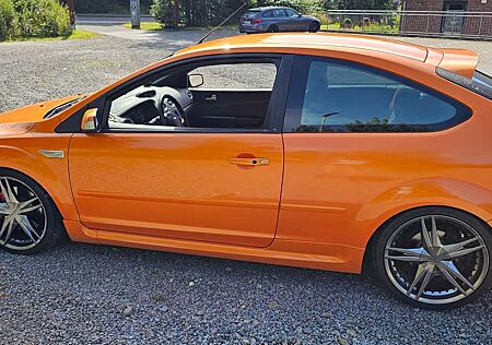 Ford Focus 2.5 ST
