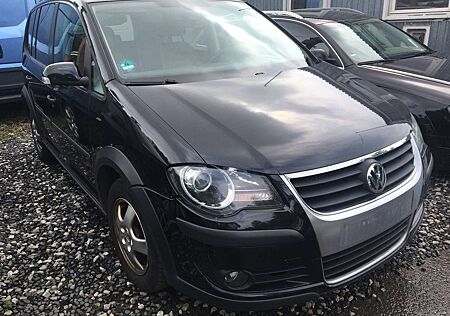 VW Cross Touran Volkswagen 2.0 TDI 7 PLÄTZE KLIMA ALU NAVI EURO 4