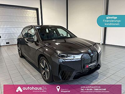 BMW iX xDrive40 Sport 76,6 kWh|LED|PDC|ACC