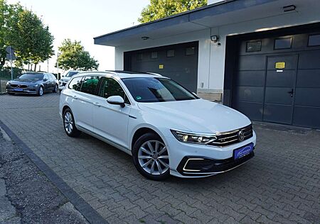 VW Passat Variant Volkswagen GTE 1.4 TSI NAVI+PANORAMA+KAMERA+AHK+ALU+TEMPOMAT