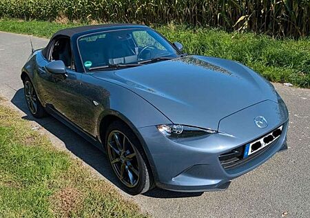 Mazda MX-5 +RF+SKYACTIV-G+2.0ADVANTAGE+DESIGN