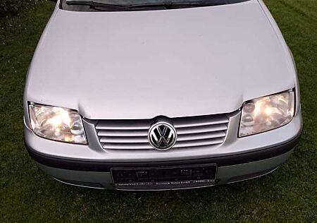 VW Bora Volkswagen 1.9 TDI Pacific