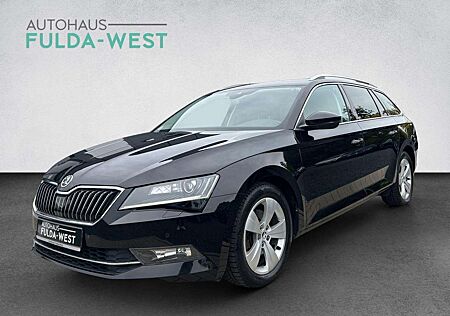 Skoda Superb Combi Style 2.0TDI DSG BiXenon AHK Kamera