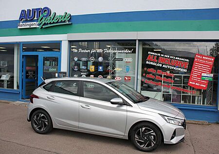 Hyundai i20 1.0 LED Kilmaaut. SHZ R-Cam Virtual
