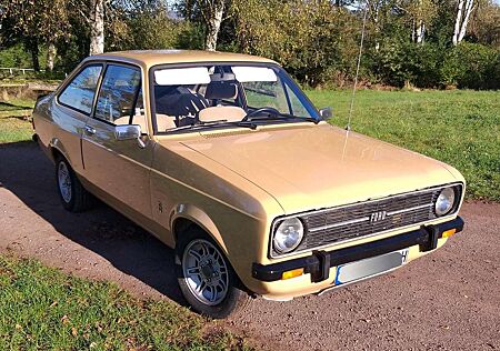 Ford Escort 1300 Bleifrei restauriert