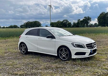 Mercedes-Benz A 180 AMG Line