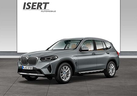 BMW X3 xDrive30e A. +AHK+LED+RFK+HIFI+DAB