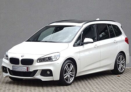 BMW 218 Steptronic M Sport/Panorama/18"
