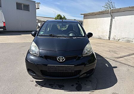Toyota Aygo Cool TÜV 04/2026 Klima Scheckheft