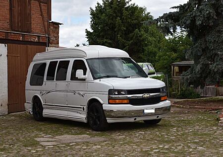 Chevrolet Express EXPLORER