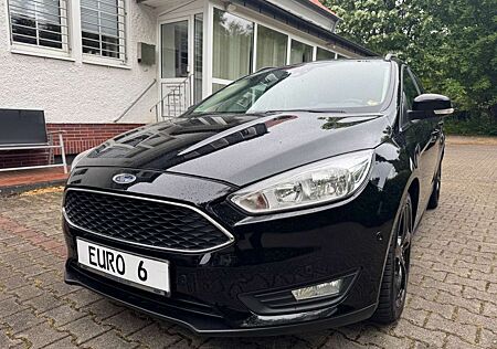 Ford Focus Turnier Business/Navi/Scheckheft/