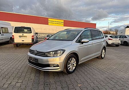 VW Touran Volkswagen Comfortline BMT/Start-Stopp DSG