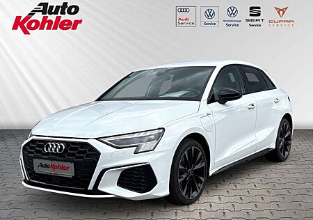 Audi A3 Sportback 45 TFSI e S line 1.4 Matrix Business ACC