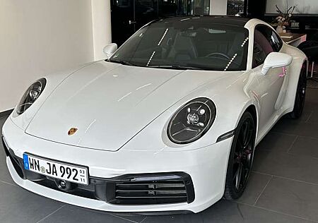 Porsche 992 Carrera, Approved 2 Jahre, Reifen/Service, TÜV neu
