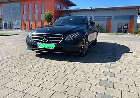 Mercedes-Benz E 200 d 9G-TRONIC