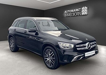 Mercedes-Benz GLC 300 Hybrid 19*360°*AHK*LED*Off-Road-Styling