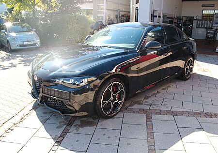 Alfa Romeo Giulia Competizione Q4 Matrix7Garantie 05-27