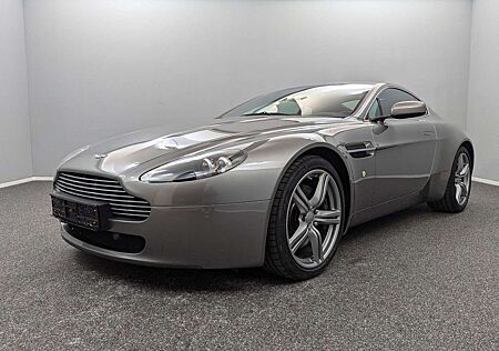 Aston Martin V8 Vantage V8 4.7l Sportshift*2.Hand*Unfallfrei*Deu