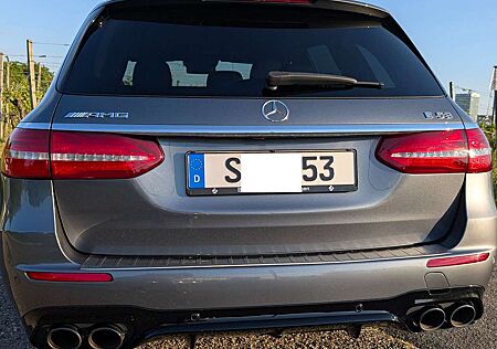 Mercedes-Benz E 53 AMG AMG E53 4Matic+ T 9G-TCT Volldigital HeadUp AHK