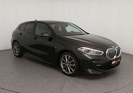 BMW 118 i M Sport Pano|ParkAs+Kam|Sitz-&LR-HZ|Nav|LED