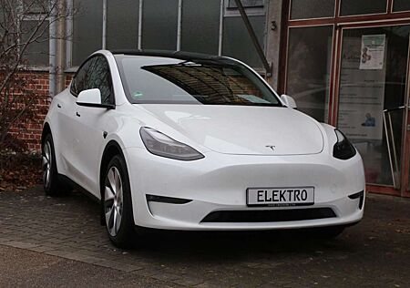 Tesla Model Y LR AWD - top gepflegt mit AHK!!