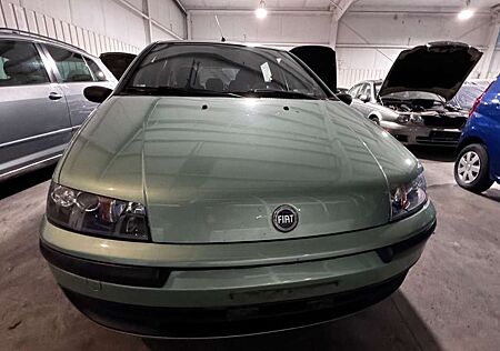 Fiat Punto 1.Hd.KlimaScheck.8f.neuw.ber.111TKM kTÜvFP