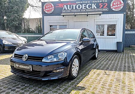 VW Golf Volkswagen VII Lim. Comfortline* Navigation * PDC* TÜV