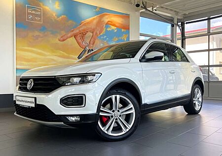 VW T-Roc Volkswagen 2.0 TSI 4M DSG Sport LED+PANO+ACC+AHK+DAB+