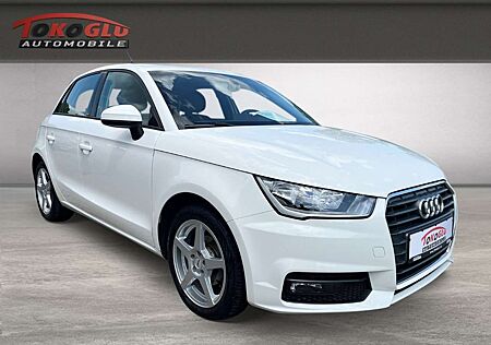 Audi A1 Sportback 1.0 LITER AD 1.HAND PDC Berganfahrass. R