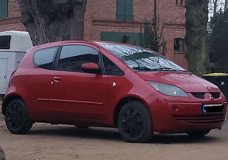 Mitsubishi Colt CZ3 1.3 30 Jahre