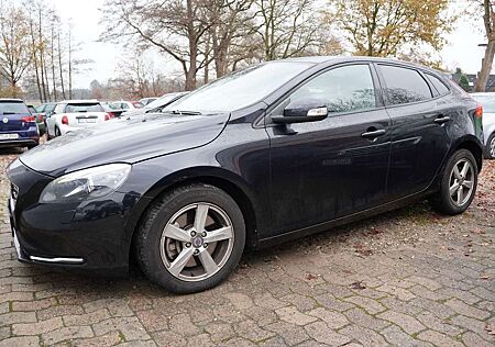 Volvo V40 Automatik-Navigation-PDC-Tempomat