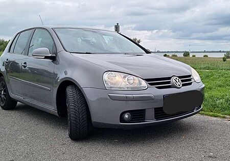 VW Golf Volkswagen Tour Edition