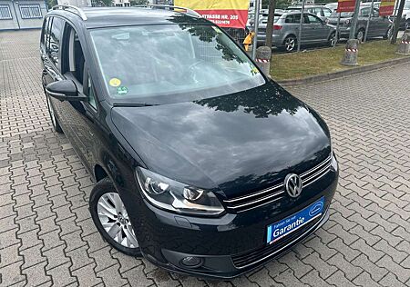 VW Touran Volkswagen 1.6 TDI DPF LIFE BMT.*MFL*SHZ*AHK*PDC+***