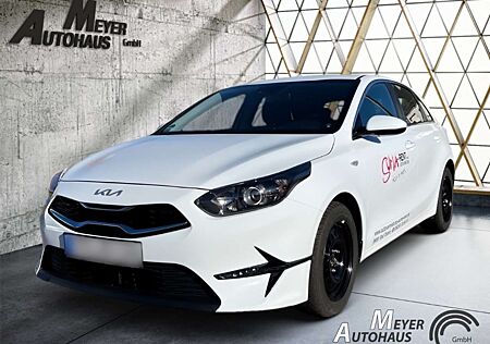 Kia Cee'd Ceed / 1.5 T-GDI Vision DCT7 Komfort-Paket+Navi+Parksenso